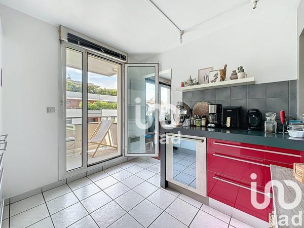 Appartement 2 pièces de 55 m² à Annecy (74000)