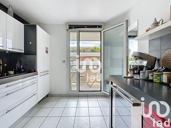 Appartement 2 pièces de 55 m² à Annecy (74000)
