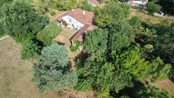 Campagne chic - Superbe corps de ferme - Potentiel Chambres d'hôtes Hagetmau