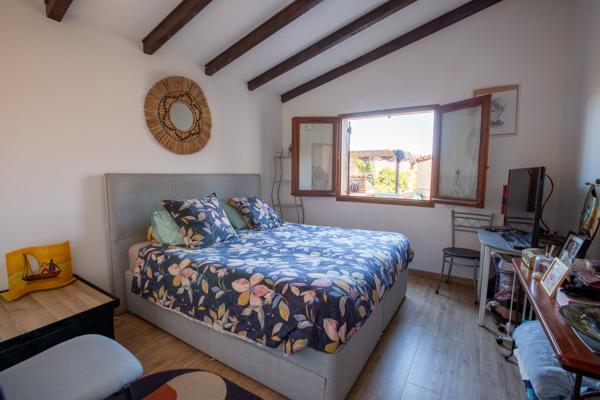 Maison
         6 pièces
        - 108 m² Exclusivité 485 000 € *