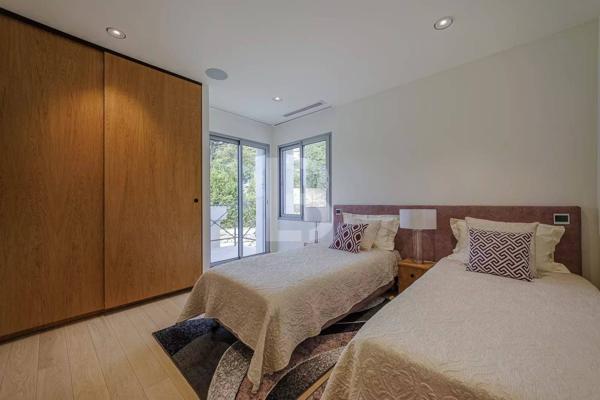 Superbe villa avec piscine dans les collines de Vallauris