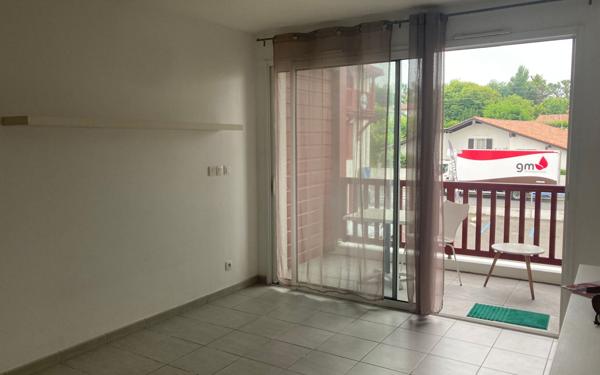 Appartement à louer    1 pièce •  Anglet