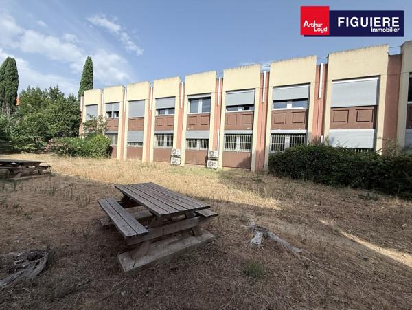 IMMEUBLE DE BUREAUX INDEPENDANT A LOUER A VITROLLES