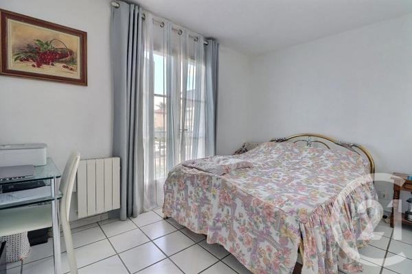 Appartement T2 à vendre  2 pièces - 64,27 m 2   ROQUEBRUNE SUR ARGENS  - 83