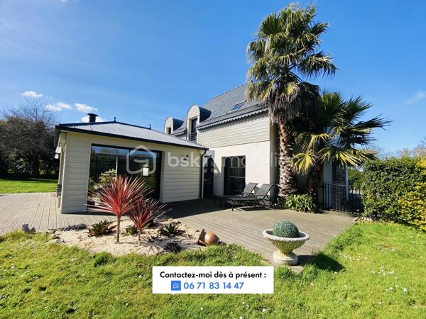 Maison contemporaine de 252 m²