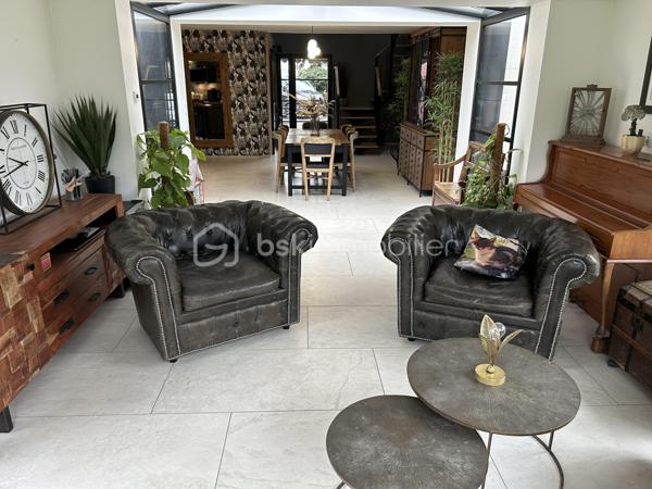 Maison contemporaine de 252 m²