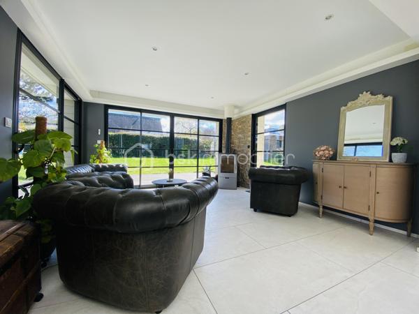 Maison contemporaine de 252 m²