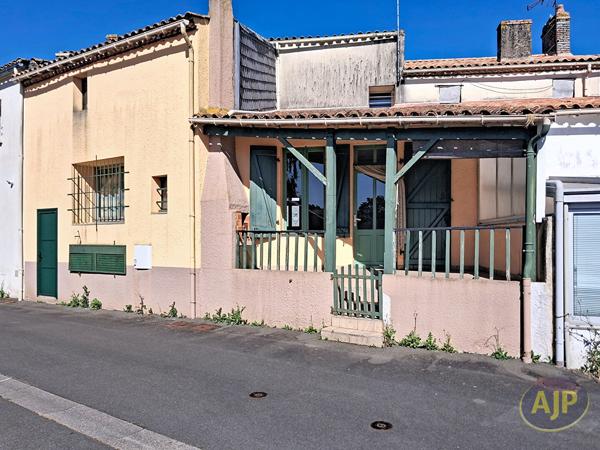 Vente maison Bellevigny : 196 000 € - AJP Immobilier La Roche-sur-Yon