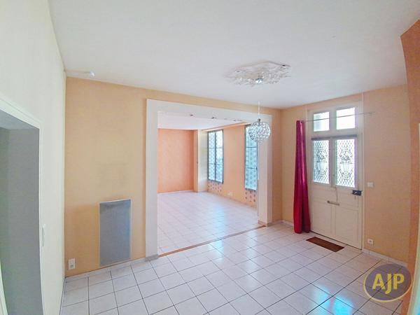 Vente maison Bellevigny : 196 000 € - AJP Immobilier La Roche-sur-Yon
