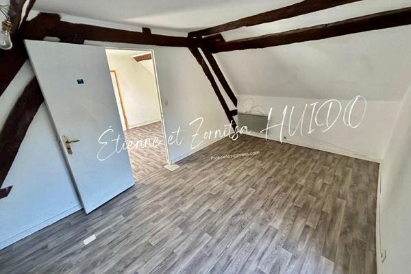 Buxeuil - Maison familiale 4 chambres avec jardin et vue dégagée Environnement calme