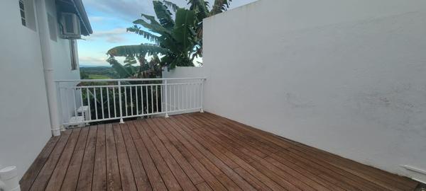 Baie-Mahault (97122) Spacieux T4 + mezzanine vue mer