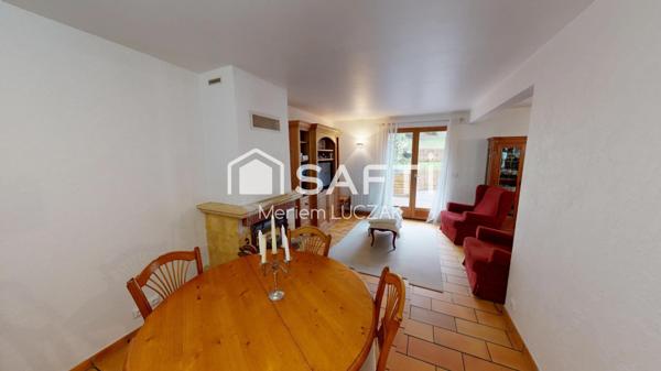 Maison familiale au calme à 10 min à pied du centre et des commerces (visite virtuelle 3D disponible)