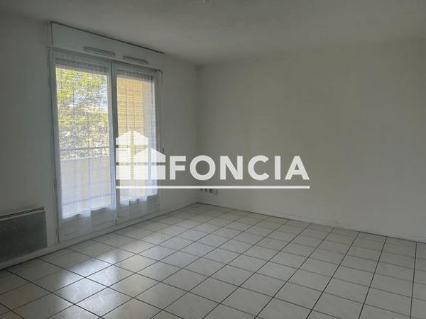 Location Appartement 2 pièces 46.4 m² - 1 RUE DUPONT Tarbes 65000