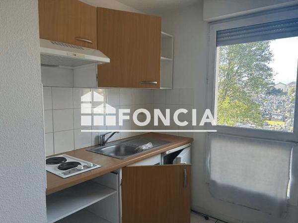 Location Appartement 2 pièces 46.4 m² - 1 RUE DUPONT Tarbes 65000