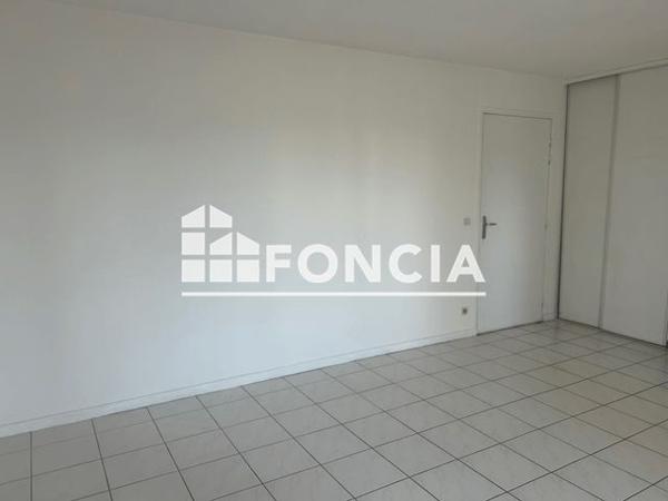 Location Appartement 2 pièces 46.4 m² - 1 RUE DUPONT Tarbes 65000