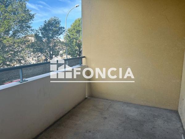 Location Appartement 2 pièces 46.4 m² - 1 RUE DUPONT Tarbes 65000