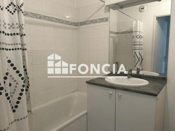 Location Appartement 2 pièces 46.4 m² - 1 RUE DUPONT Tarbes 65000