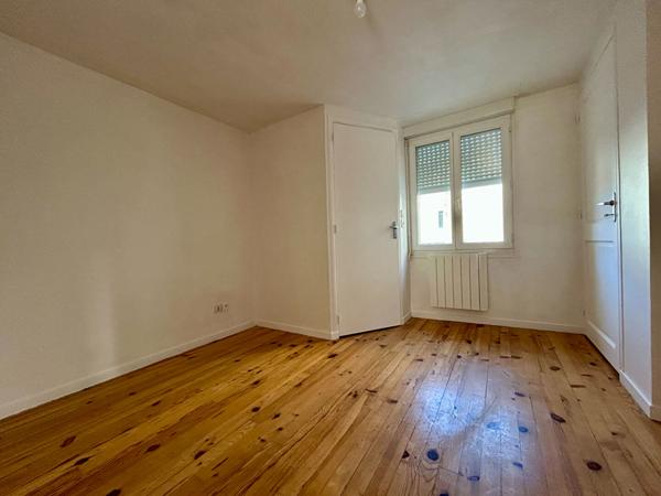 T2 refait à neuf proche centre ville d'Elbeuf