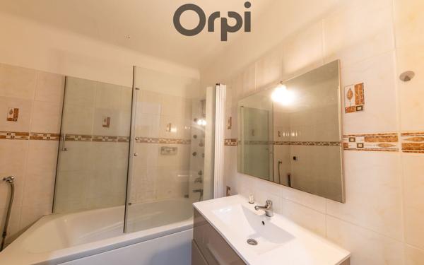 Maison à vendre    11 pièces • 246 m2 Perpignan