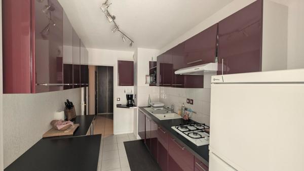 Joli appartement T3 de 64,62 m² avec loggia, terrasse, cave et parking
