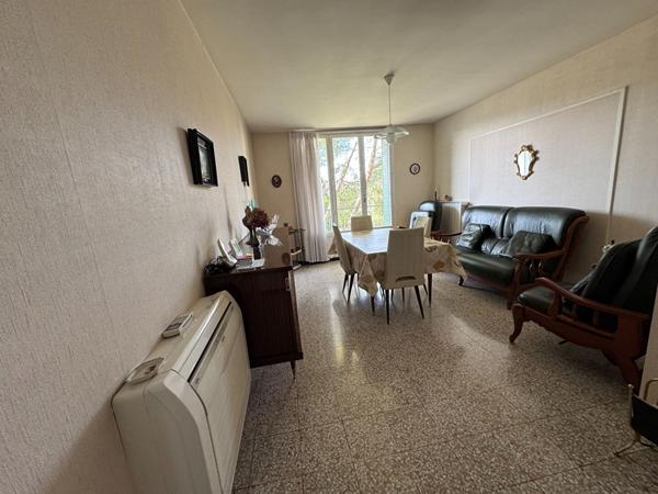 Appartement Nimes 4 pièce(s) 67.44 m2