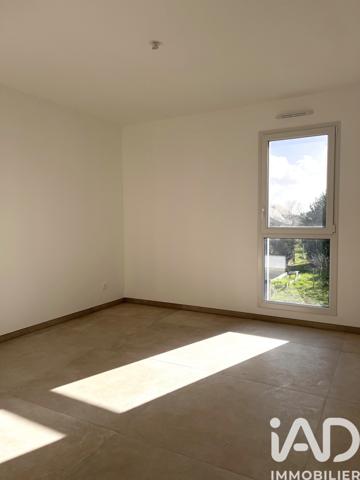 Maison à vendre 7 pièces 136 m² Loire-Authion