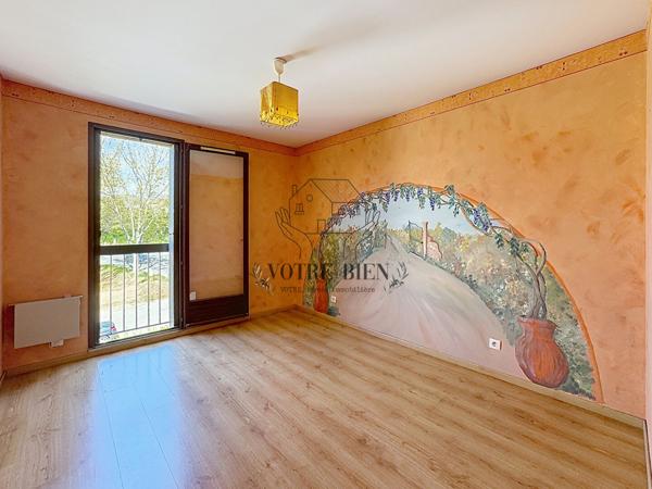 Appartement Manosque 4 pièce(s) 83.05 m2 - TERRASSE - CAVE - STATIONNEMENT
