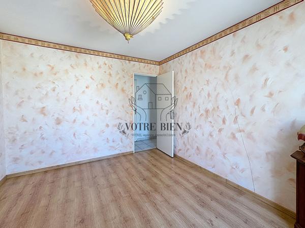 Appartement Manosque 4 pièce(s) 83.05 m2 - TERRASSE - CAVE - STATIONNEMENT