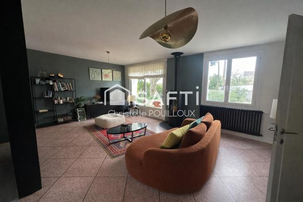 Maison de plain pied, 4 chambres, 2 SDB, jardin