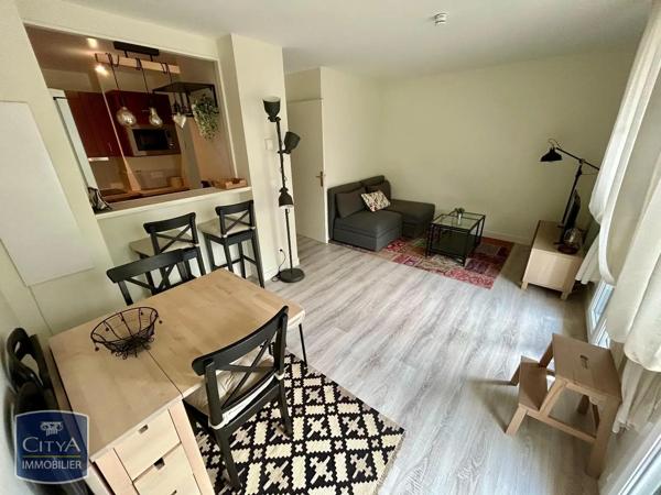 Appartement à louer 2 pièces 35.13m² Trappes (78190)