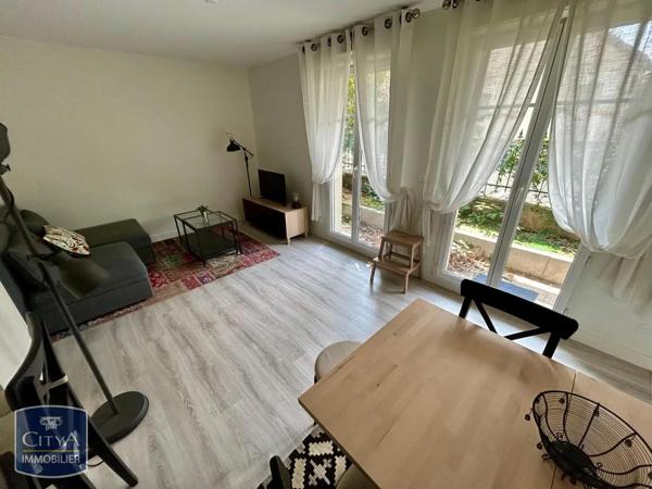 Appartement à louer 2 pièces 35.13m² Trappes (78190)
