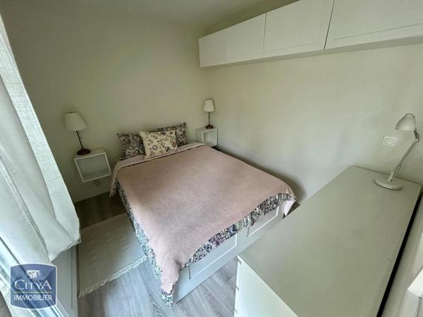 Appartement à louer 2 pièces 35.13m² Trappes (78190)