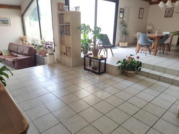 Maison 13 pièces,  300 m²