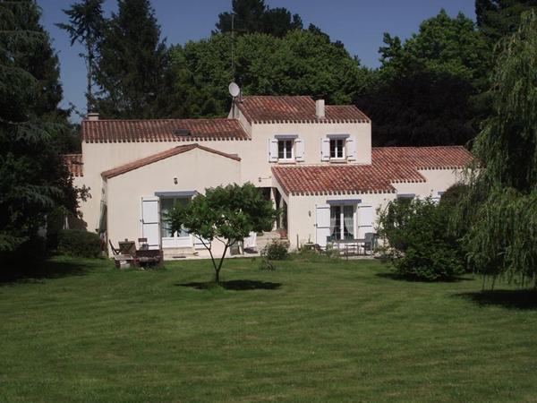 Maison 13 pièces,  300 m²