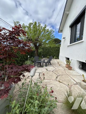 Maison sur 3 niveaux, 146m² - ROMANS-SUR-ISERE