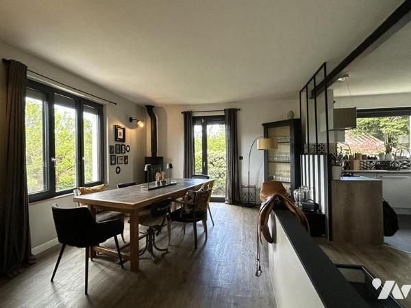 Maison sur 3 niveaux, 146m² - ROMANS-SUR-ISERE