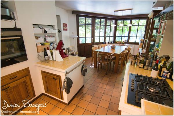 Maison à louer en non meublée de 167 m² sur le secteur d'Arbère