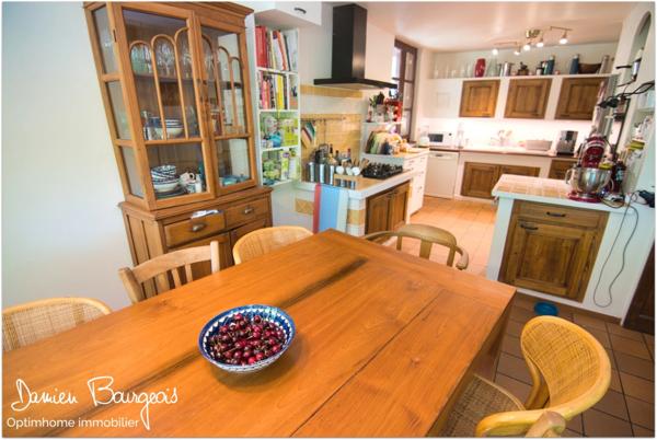 Maison à louer en non meublée de 167 m² sur le secteur d'Arbère