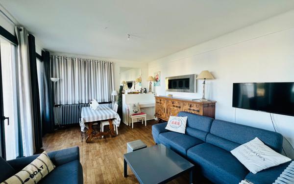 Maison à vendre    6 pièces •  Larmor-Baden