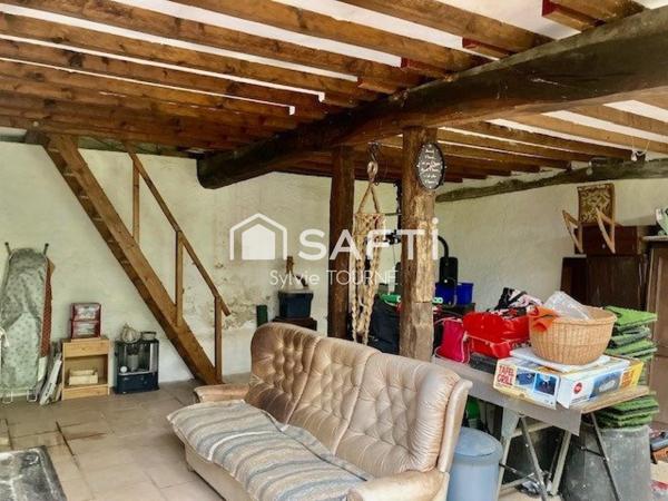 MAISON A RENOVER SUR TERRAIN DE 13960 m2