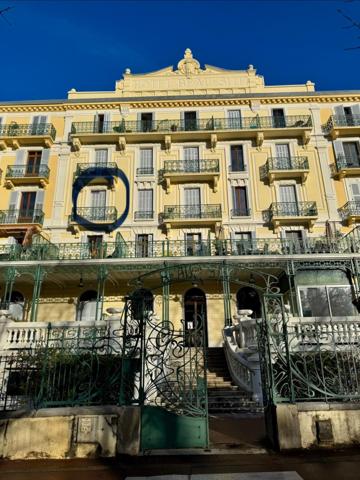 studio idéalement situé dans un immeuble de caractère.