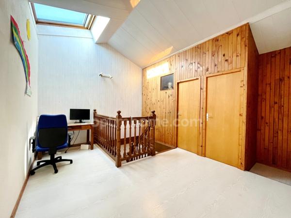 Maison à vendre 7 pièces SAINT LAURENT DE MURE (69)