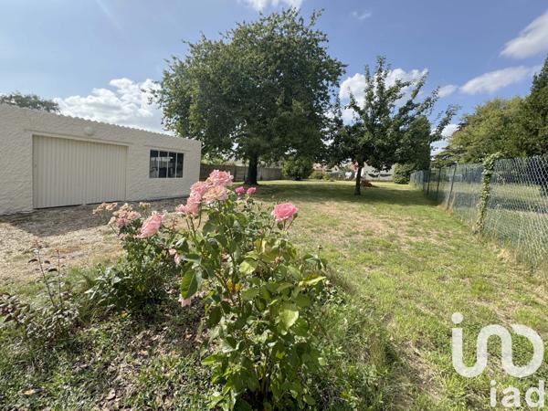 Maison à vendre 6 pièces 126 m² Verneuil-l'Étang