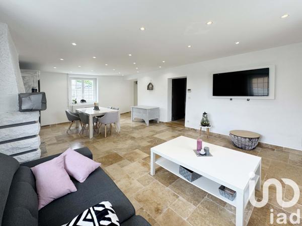 Maison à vendre 6 pièces 126 m² Verneuil-l'Étang