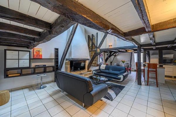 Duplex de charme, 115 m²–centre historique de Vannes, à deux pas du port !