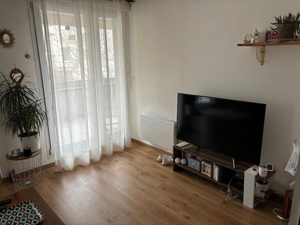 NANCY - APPARTEMENT 2 pièces + PARKING + TERRASSE - 47.37 m²
