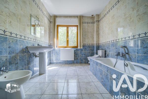 Maison à vendre 9 pièces 295 m² Scy-Chazelles