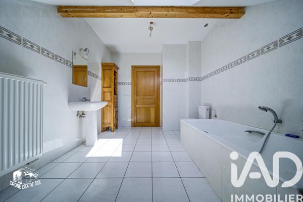 Maison à vendre 9 pièces 295 m² Scy-Chazelles