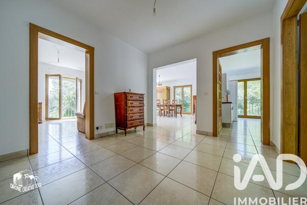 Maison à vendre 9 pièces 295 m² Scy-Chazelles