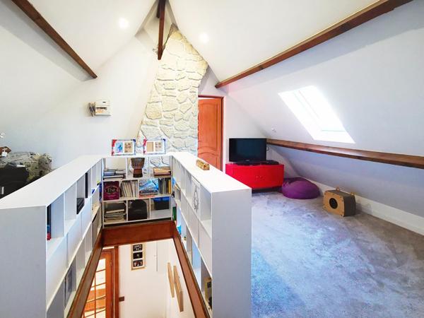 Un nid douillet et discret, à deux pas de la gare !